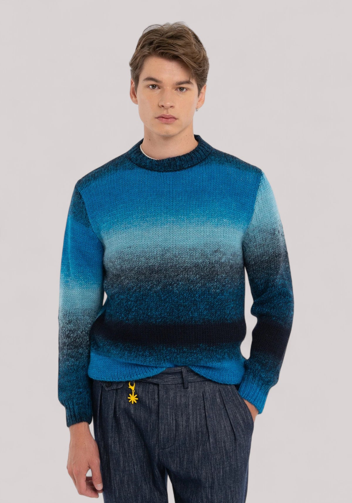 MAGLIA UOMO DEGRADE MISTO LANA BLU
