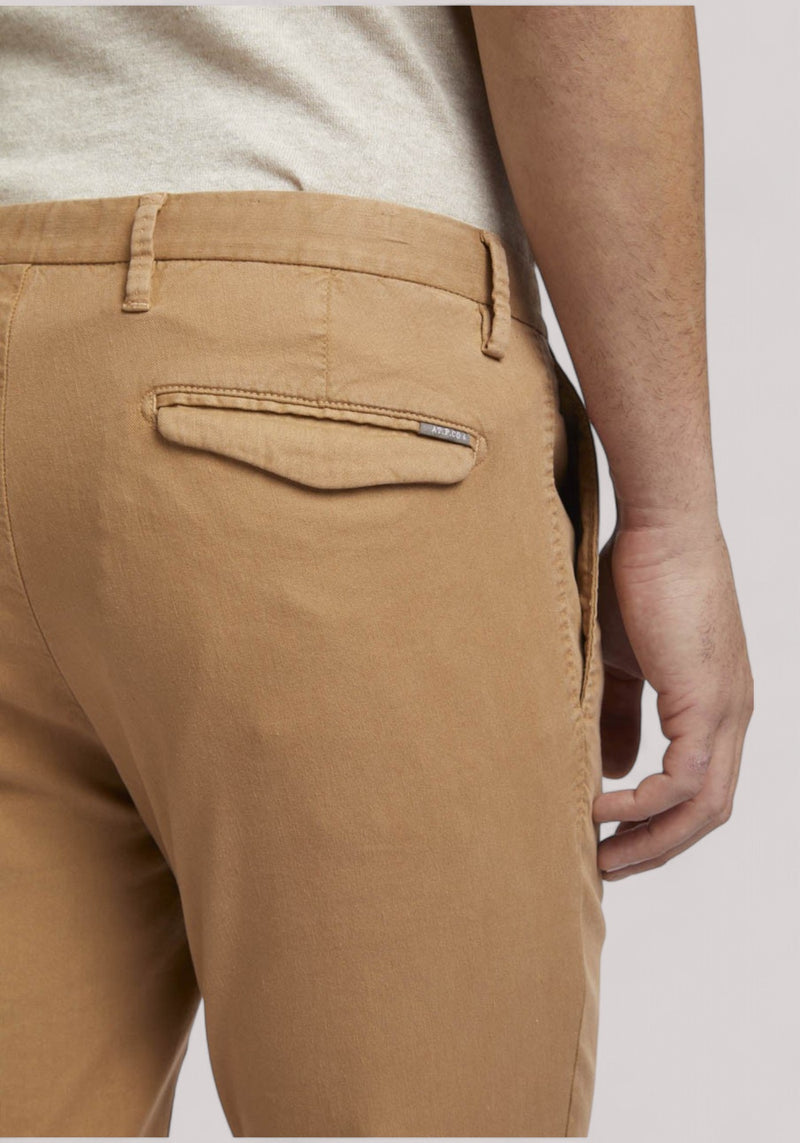 PANTALONE UOMO MISTO LINO SLIM FIT CON PINCES CAMMELLO