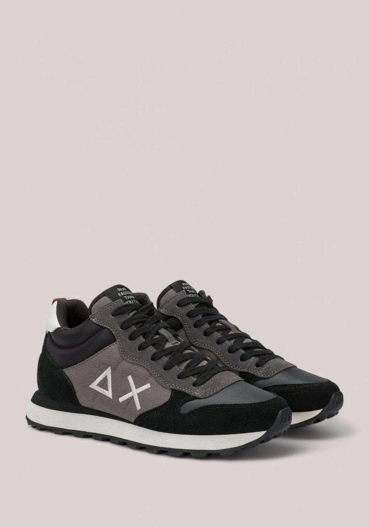 SCARPE UOMO TOM 2.0 SOLID MID NERO
